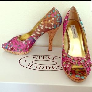 Steve Madden Floral Cork Pumps
